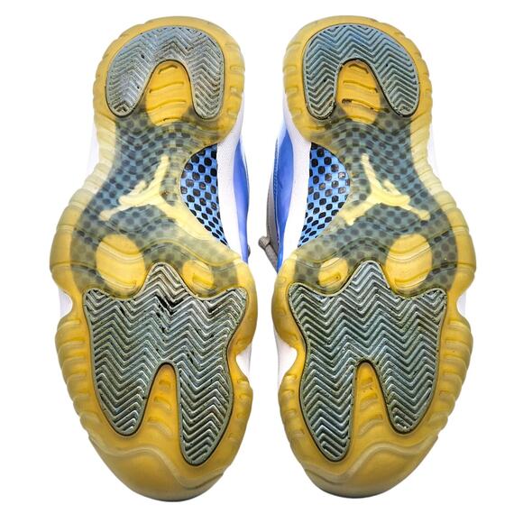 Jordan 11 Retro Low UNC Blue OG Rare Sneakers 528895-106 US 10 - Preowned - Picture 5 of 10